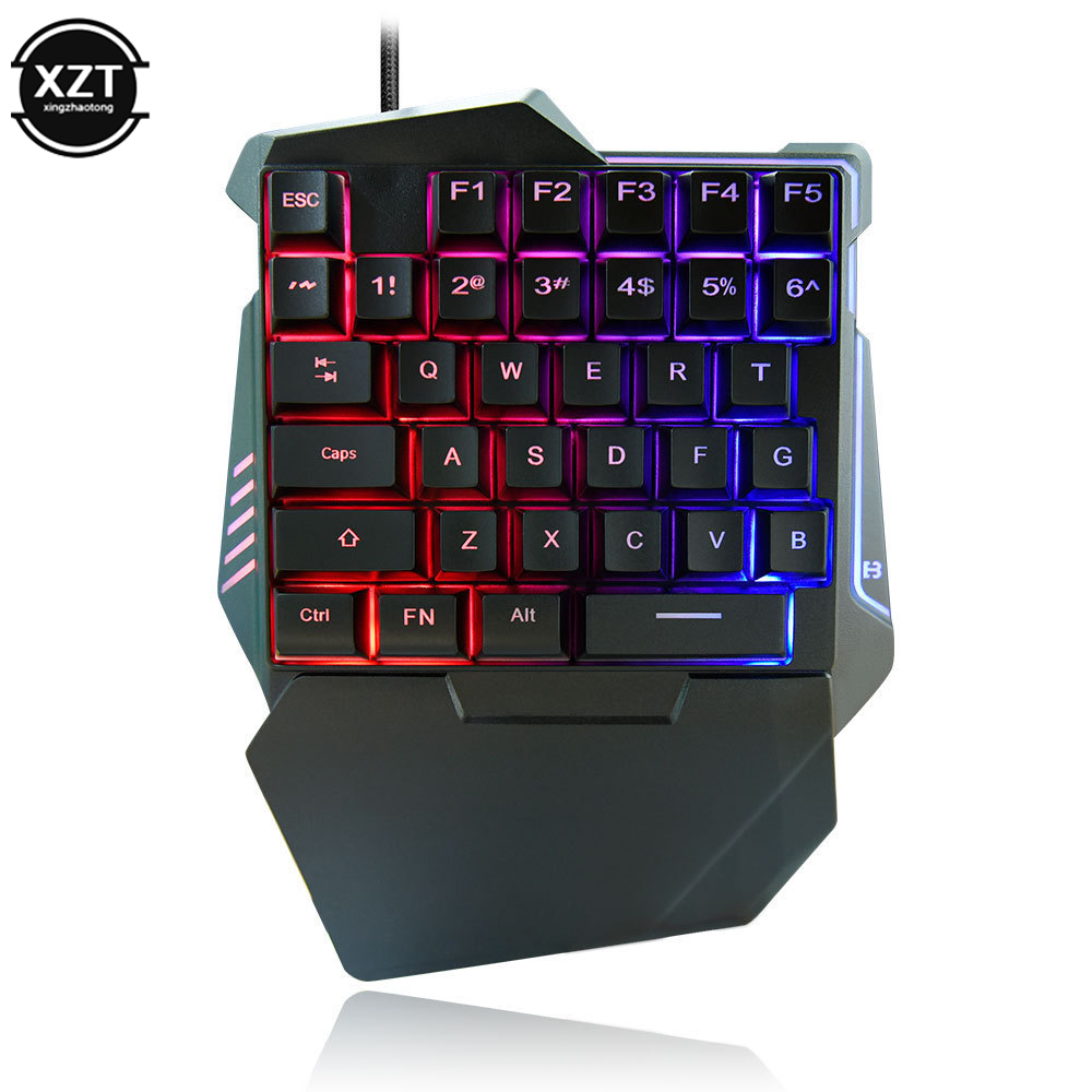 Tastiera USB con una sola mano - Gaming Keyboard Half recensione e prezzo